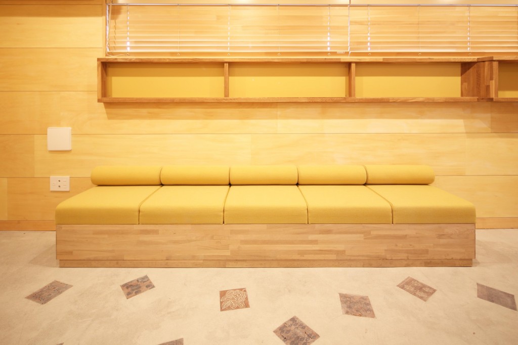 th_ogi-f-sofa